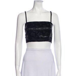 Rahi sleeveless crop top size small